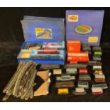 Toys & Juvenalia - a collection of Hornby Dublo OO Gauge, comprising various locomotives, tenders, a
