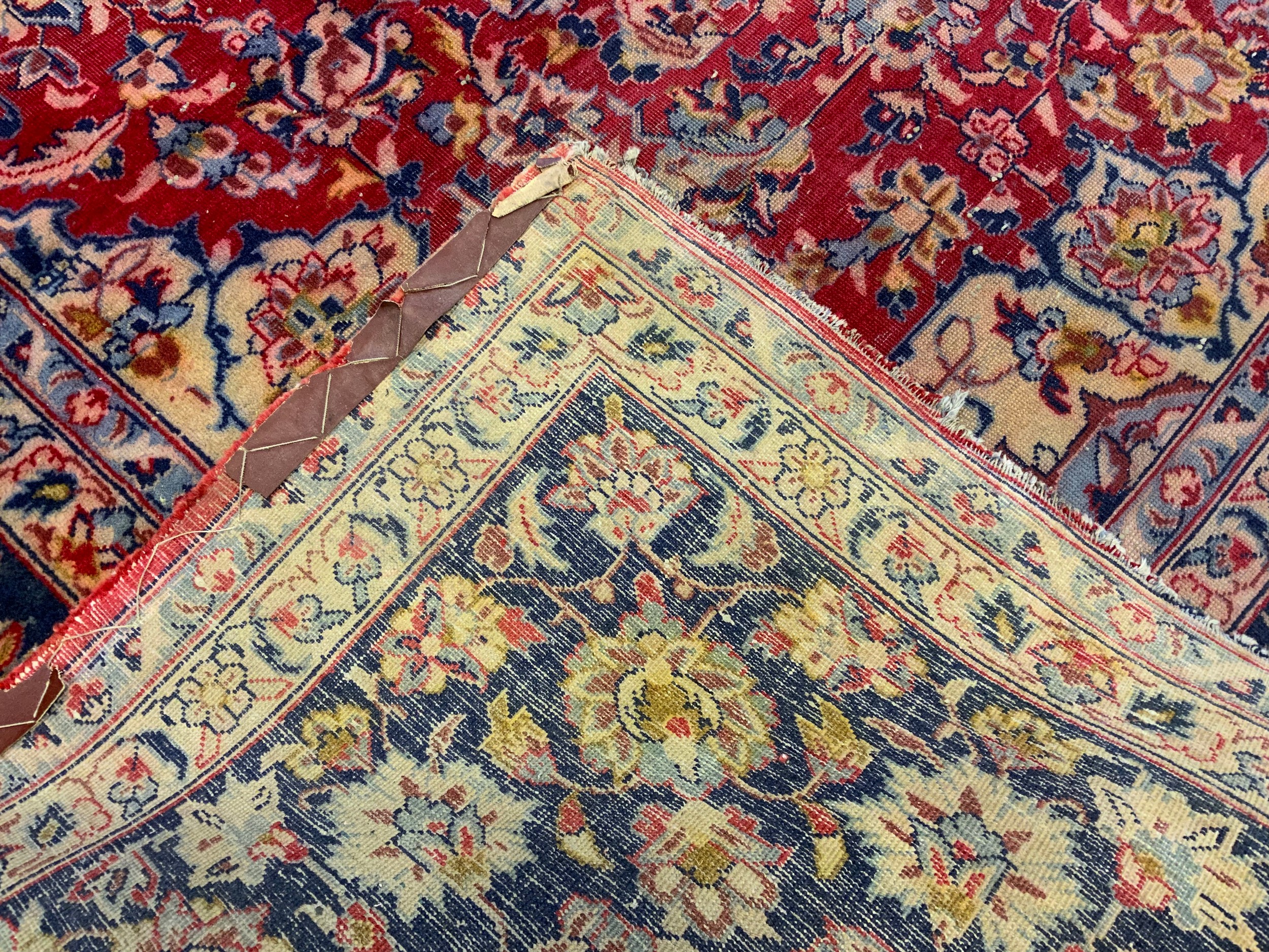A large Isfaharn rug, approximately 296cm x 385cm - Image 2 of 2