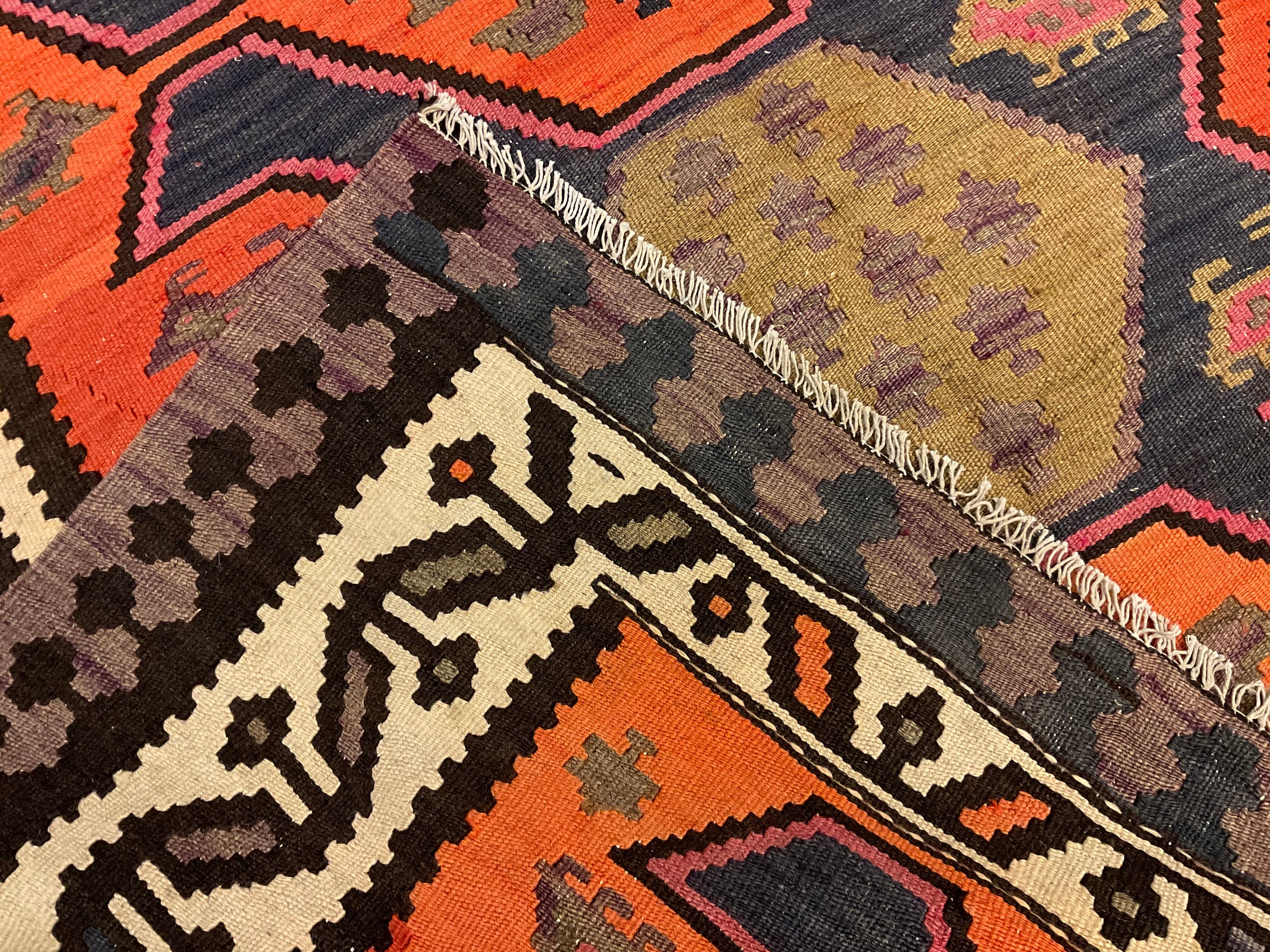 A Qashgai Kilim rug, 280cm x 160cm. - Image 2 of 2