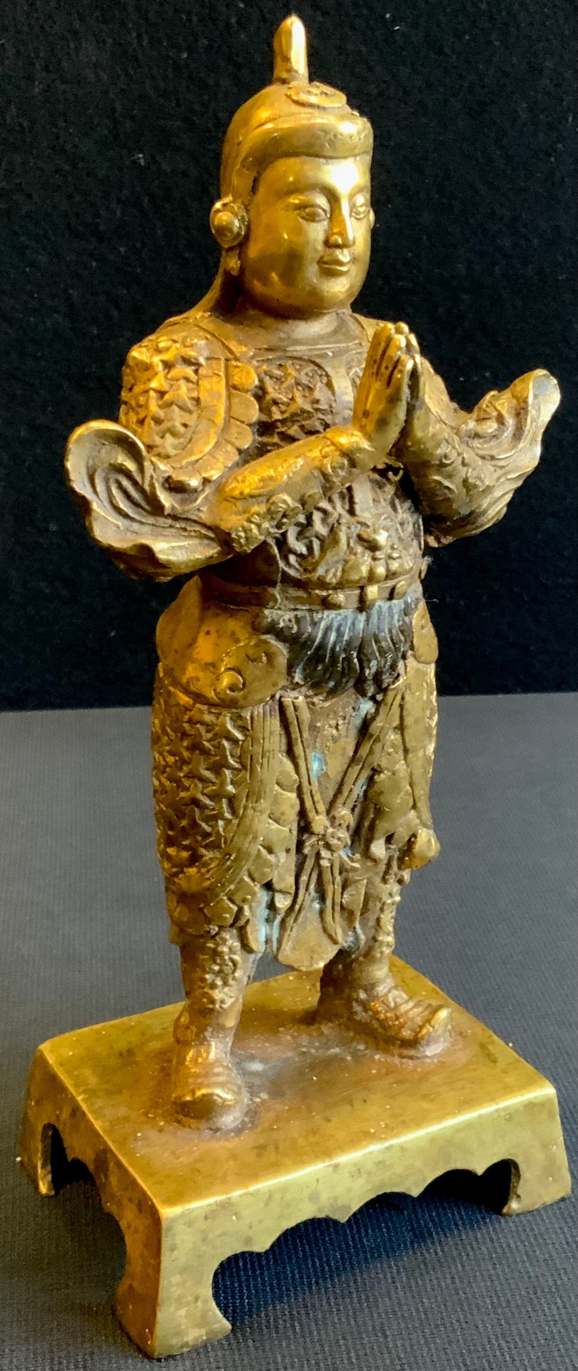 A modern Gilt bronzed Chinese warrior figure standing on plinth,23cm high