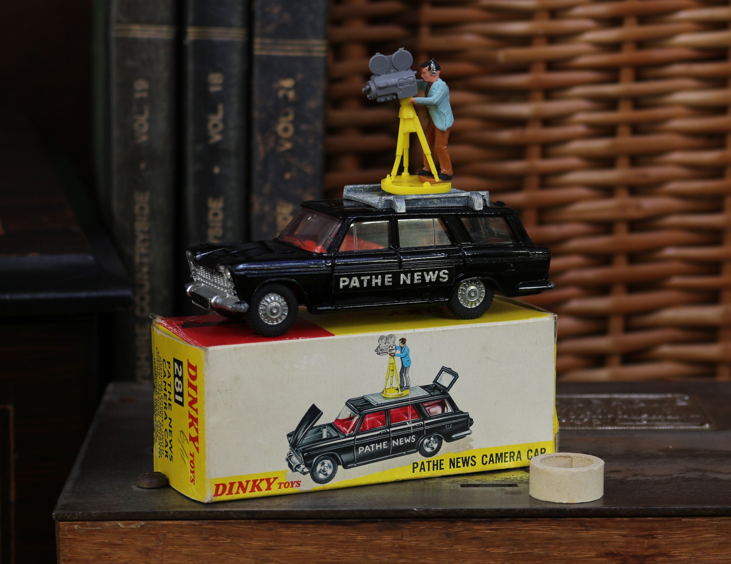 Dinky Toys 281 Pathe News camera car (Fiat 2300 Station Wagon), black body with 'PATHE NEWS'