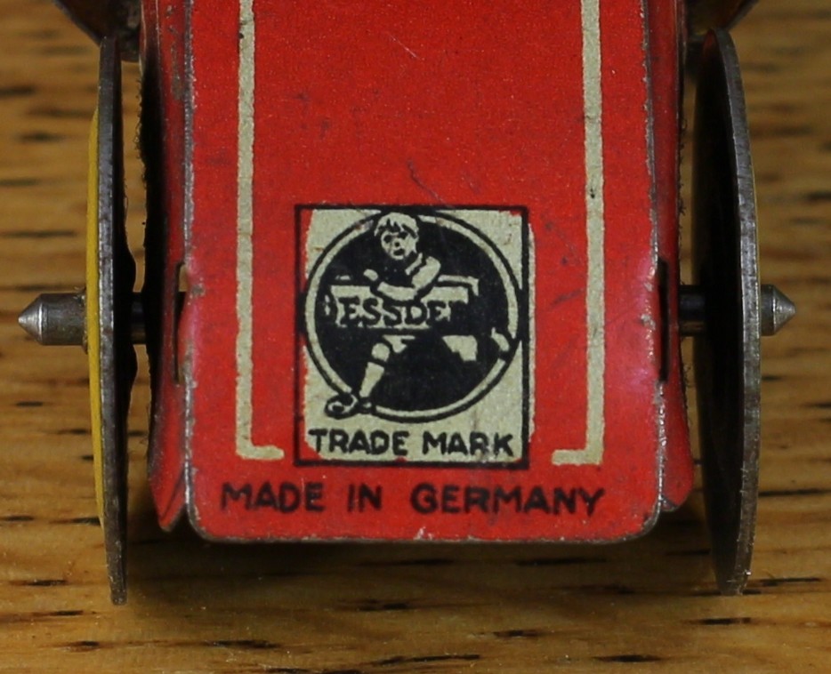 A Distler/EssDee (Johann Distler, Germany) novelty tinplate 'Over The Top' toy, comprising a - Image 3 of 3