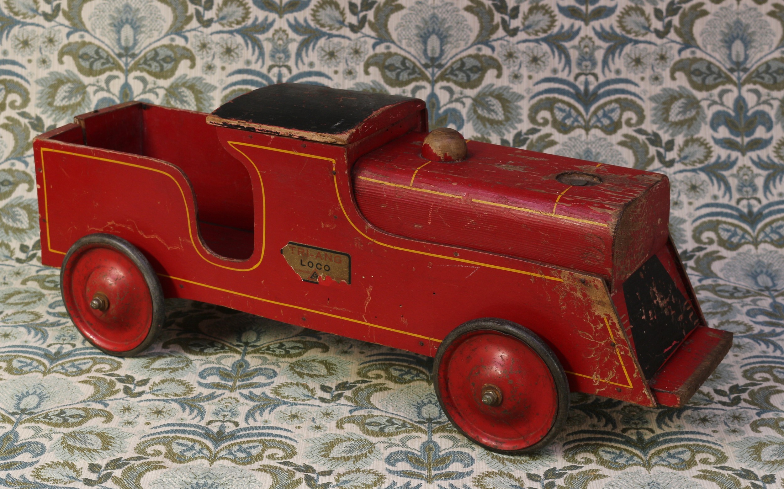 Juvenalia & Memories of Childhood - a Tri-ang Toys (Lines Brothers) painted wooden push-along