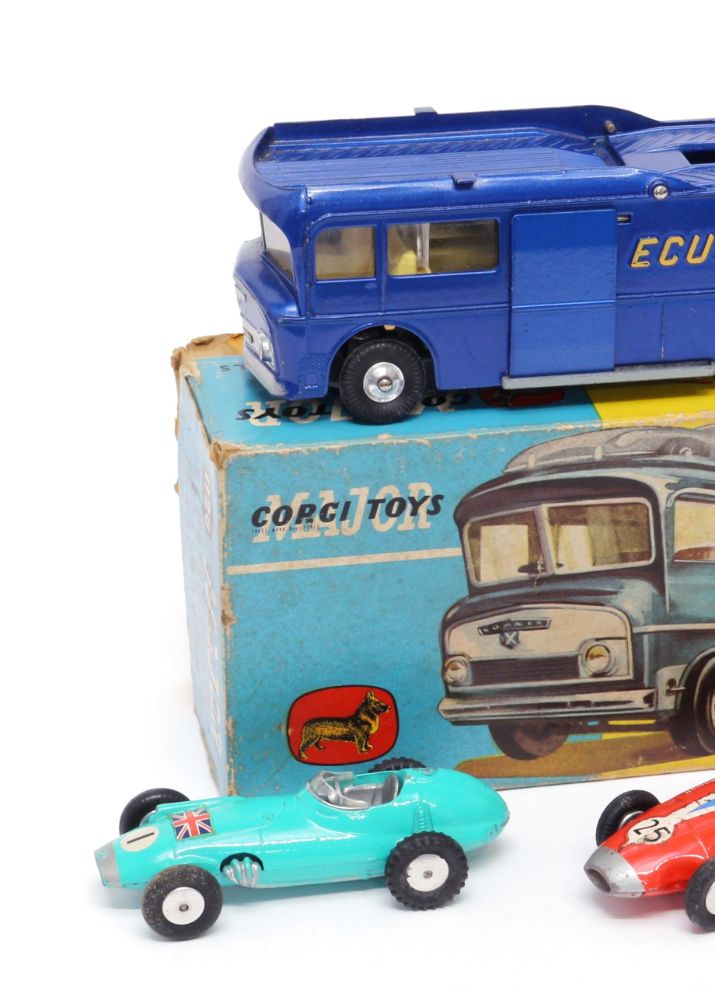 Toys For The Collector - The November Toy, Juvenalia, Advertising and Collectors Auction