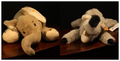 Steiff (Germany) EAN 101571 Issy Cosy Friends Donkey, trademark 'Steiff' button to ear with yellow