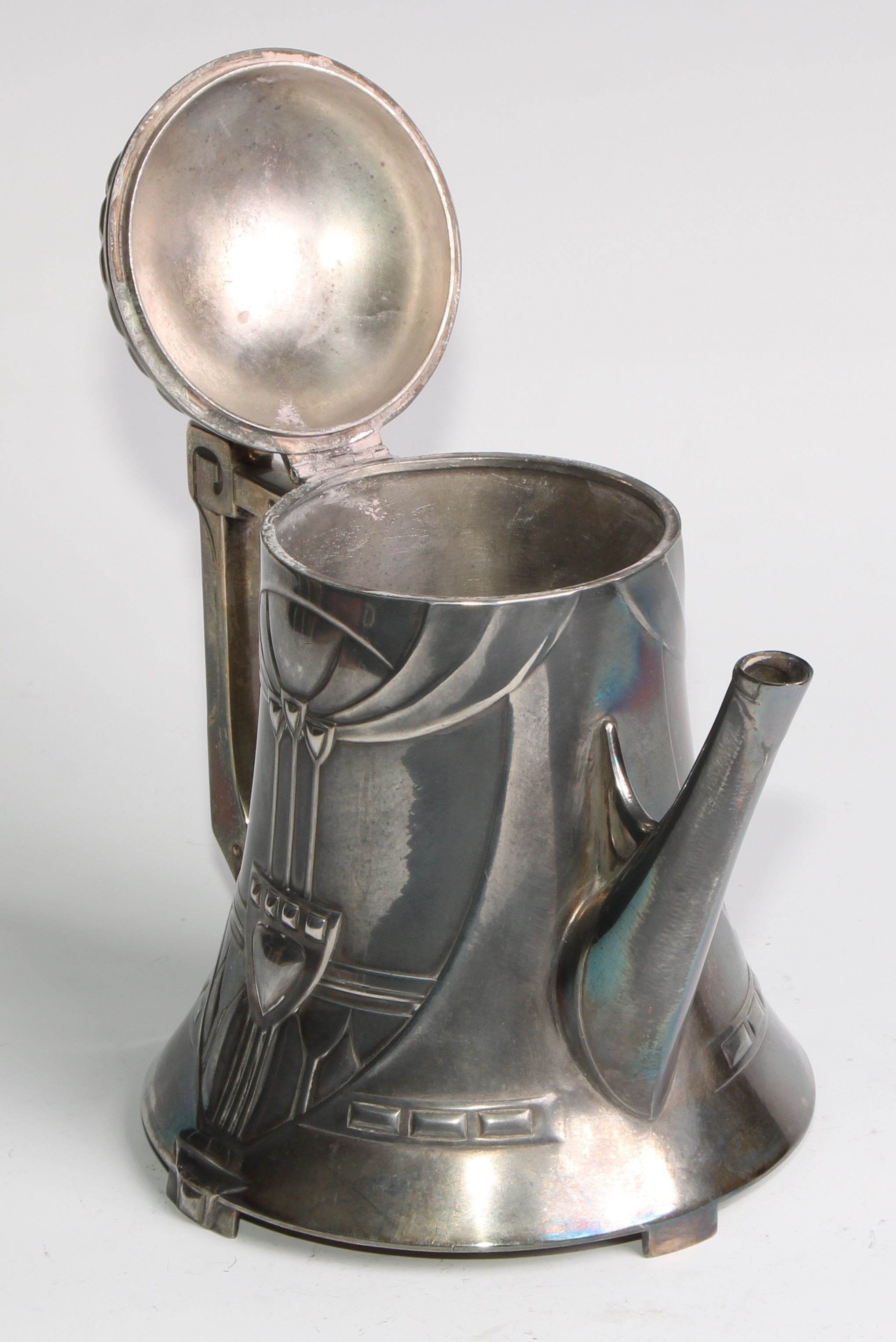 A W.M.F. Art Nouveau Jugendstil silver plated teapot, Ginkgo design, of spreading cylindrical - Image 4 of 6