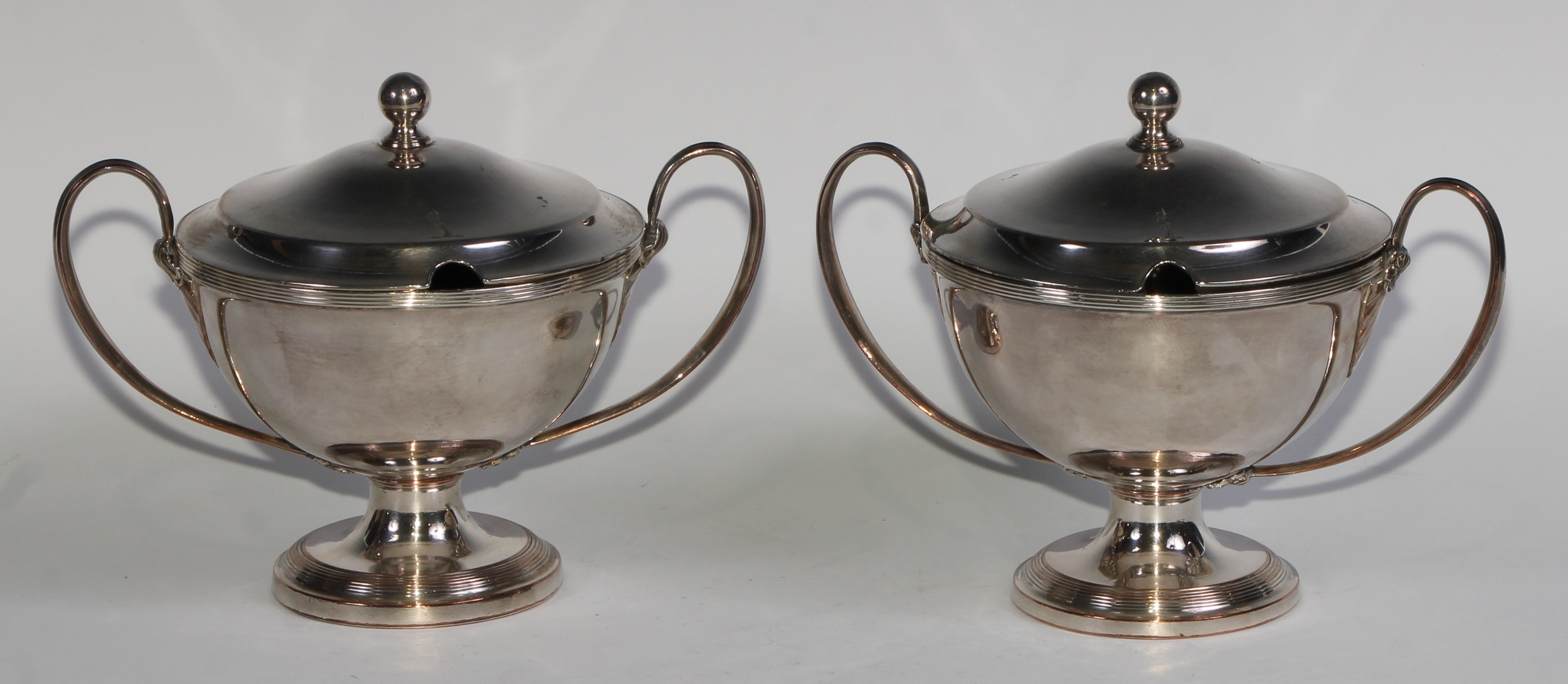 A pair of George III Old Sheffield Plate circular pedestal sauce tureens and covders, ball - Image 2 of 10