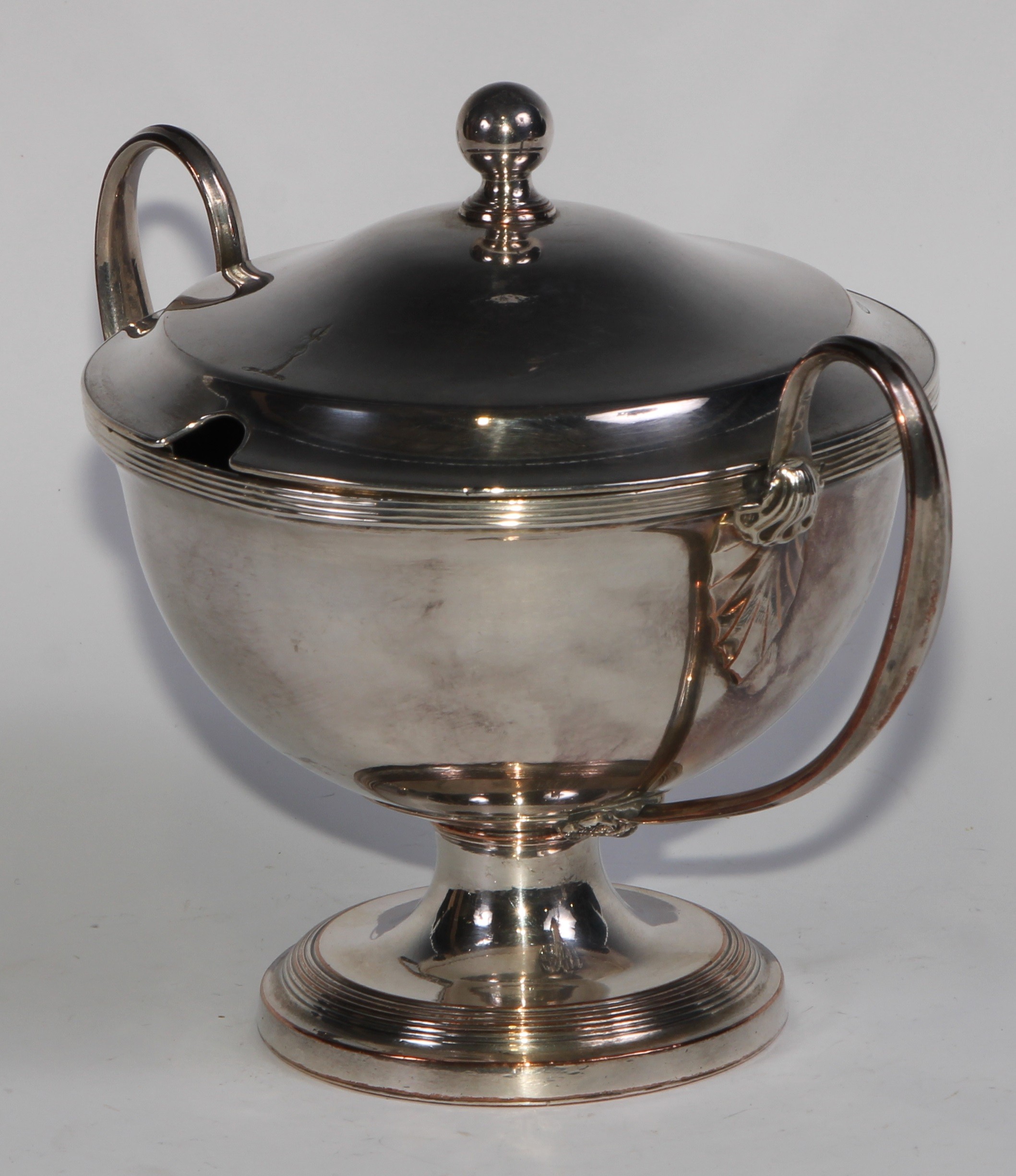 A pair of George III Old Sheffield Plate circular pedestal sauce tureens and covders, ball - Image 10 of 10