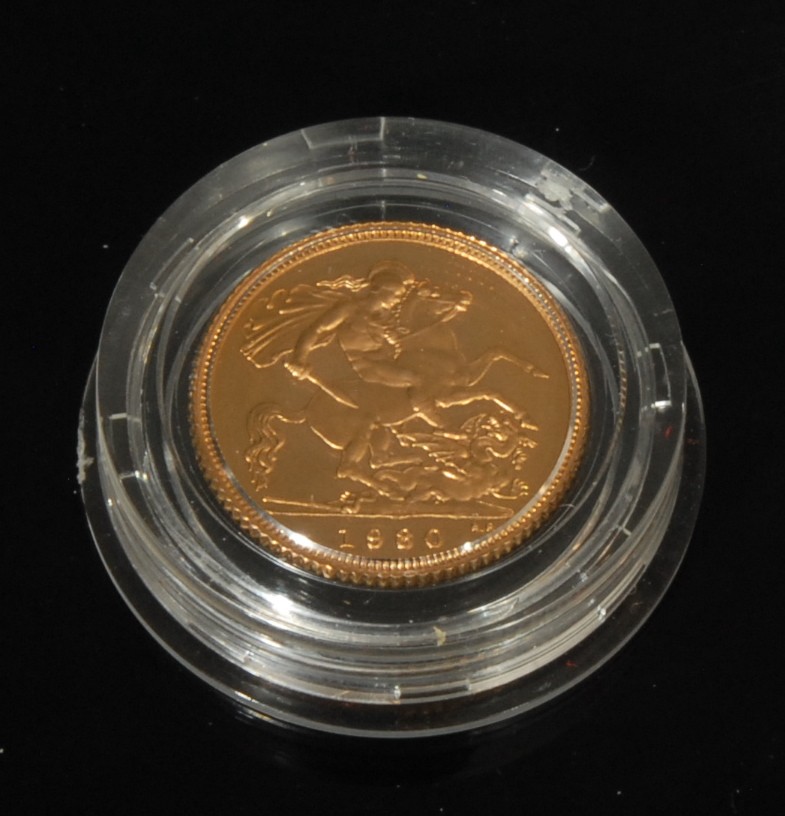 An Elizabeth II gold proof half sovereign, 1980, George and the Dragon to verso, cased with - Image 2 of 4