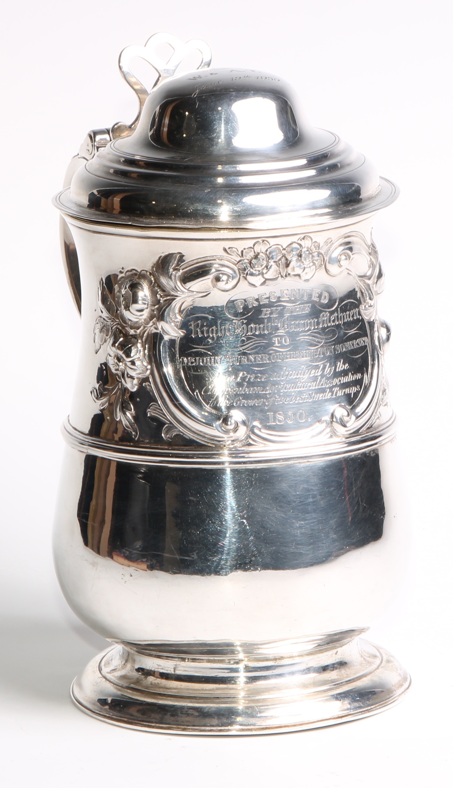 A George III silver baluster tankard, hinged domed cover, chair-back thumbpiece, double-scroll - Image 3 of 6