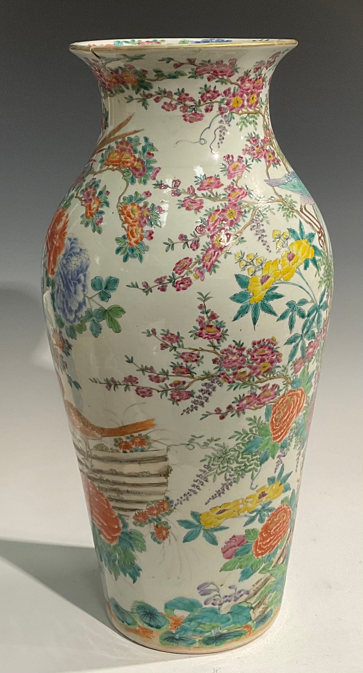 A pair of large Japanese inverted baluster vases, decorated in the Chinese manner with exotic - Image 7 of 10