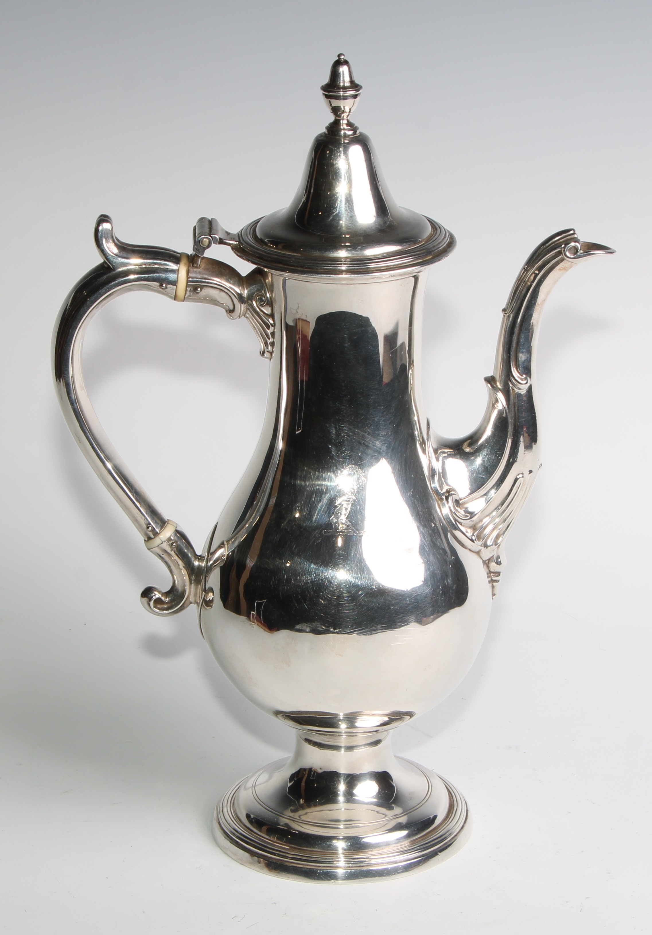 A George III Provincial silver baluster coffee pot, hinged cover with acorn finial, scroll handle, - Image 2 of 6