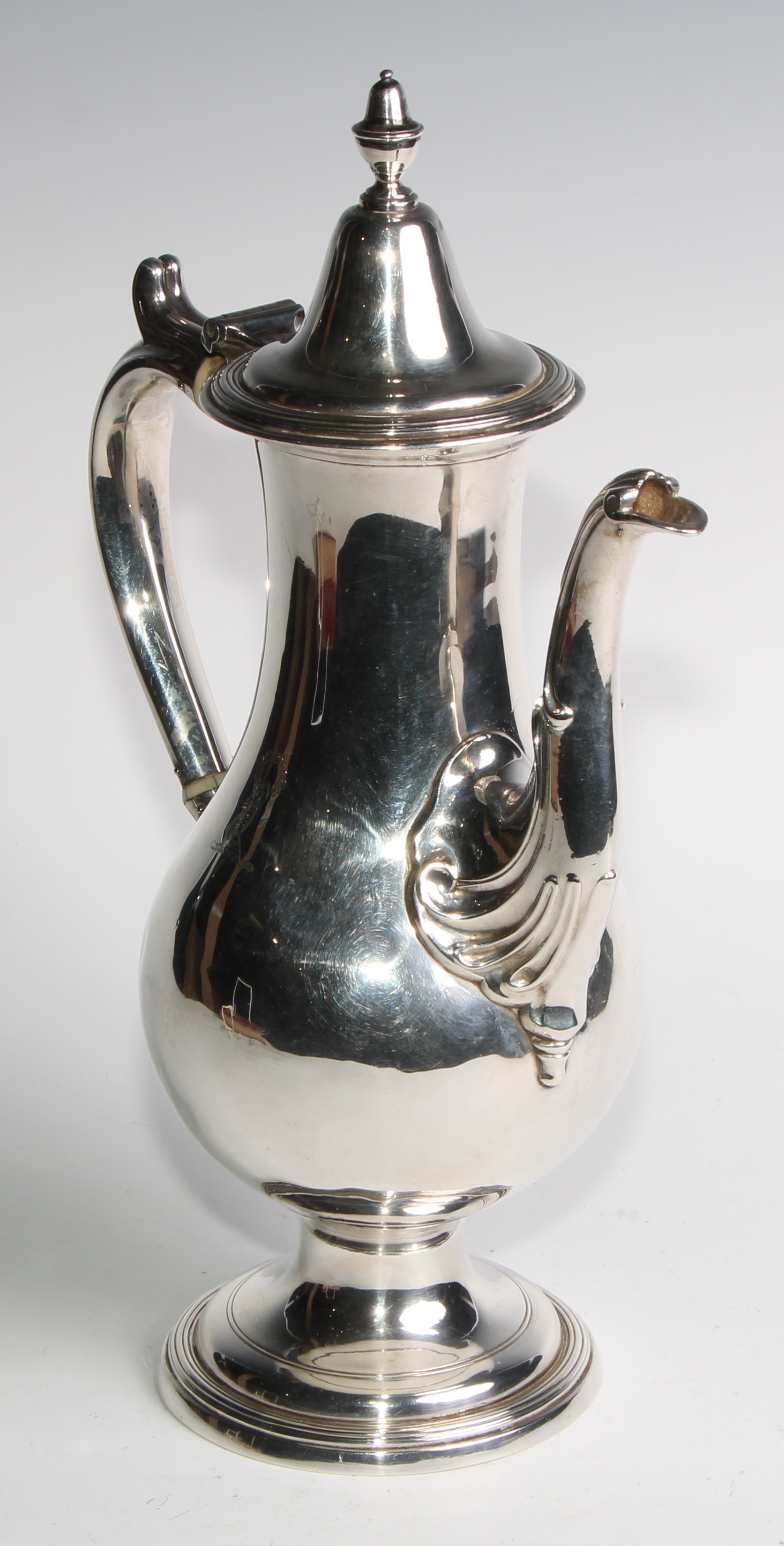 A George III Provincial silver baluster coffee pot, hinged cover with acorn finial, scroll handle, - Image 3 of 6