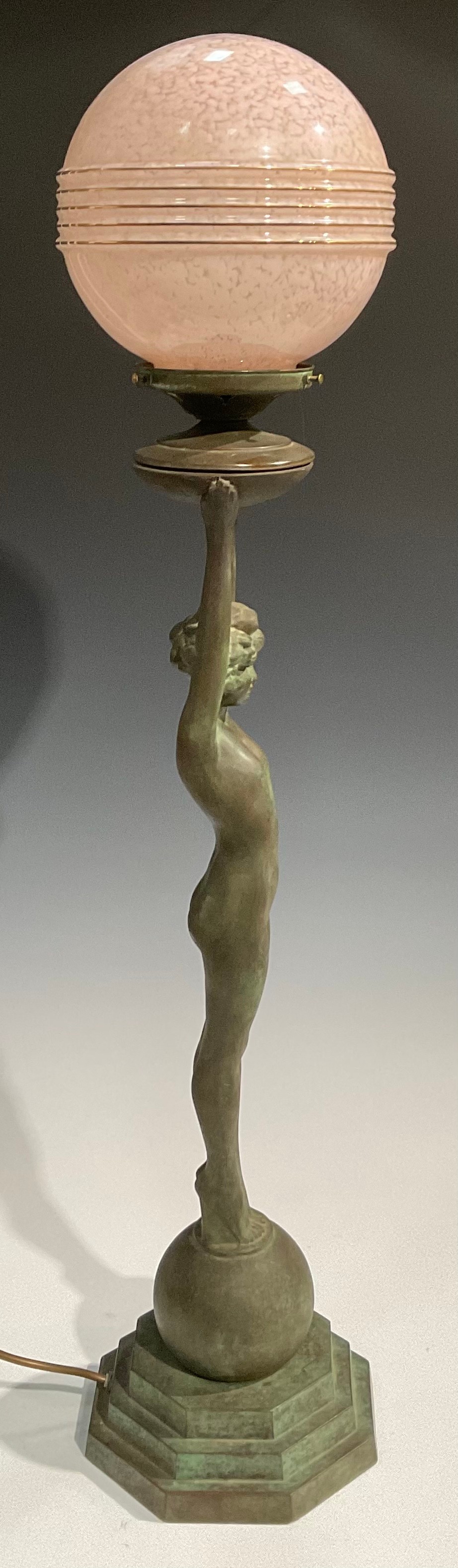 An Art Deco style copper figural table lamp, as a female nude, glass globular shade, stepped - Image 3 of 4