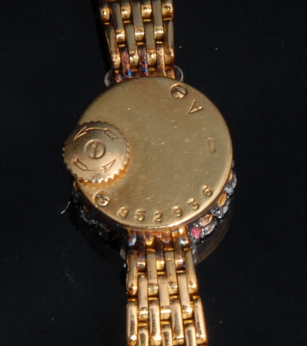 A ladies diamond set 18ct gold Jaeger-LeCoultre cocktail watch, champagne dial, baton hour - Image 3 of 3