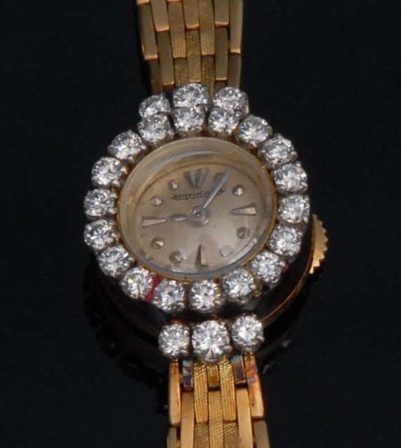 A ladies diamond set 18ct gold Jaeger-LeCoultre cocktail watch, champagne dial, baton hour - Image 2 of 3