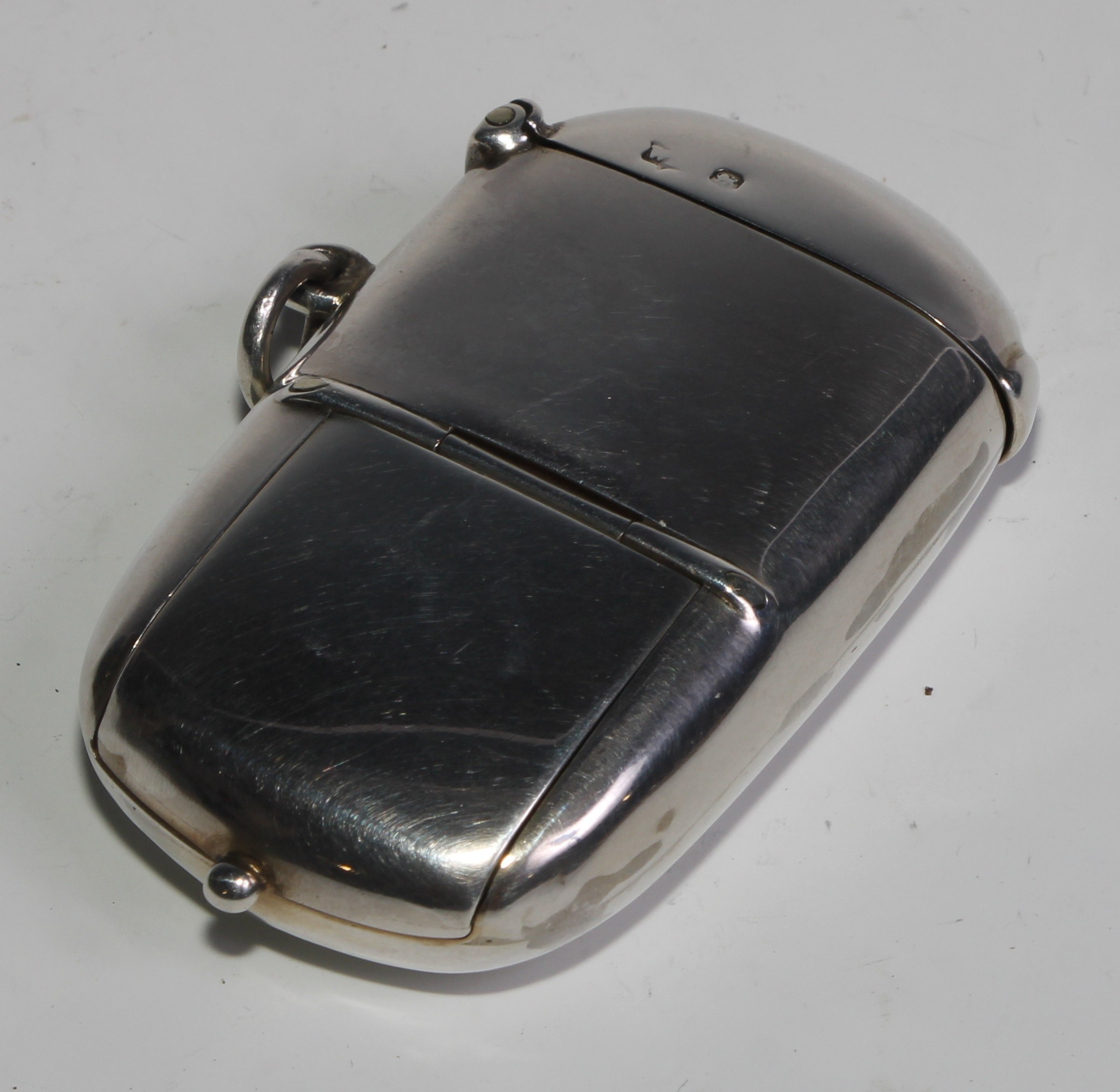 A George V silver rounded rectangular novelty patent combination vesta, sovereign and stamp case, - Image 5 of 8