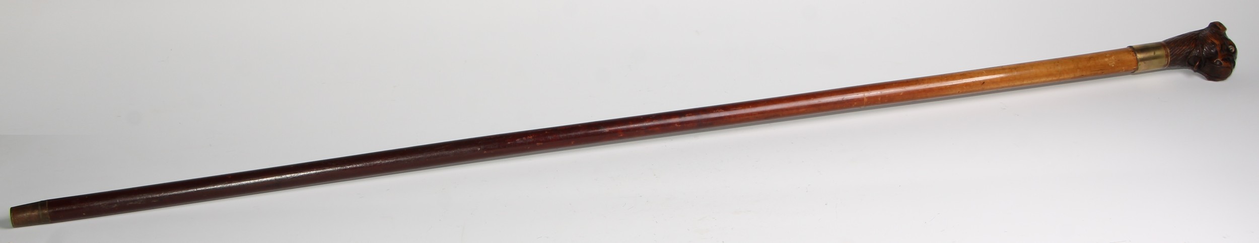 A late 19th century novelty automaton walking stick, the Black Forest type pommel carved as the head - Image 2 of 6