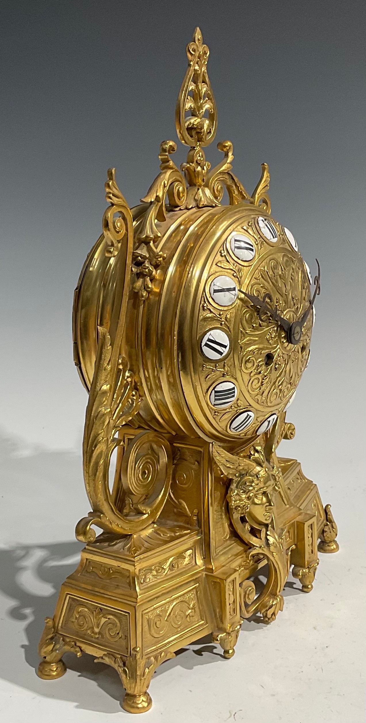 A 19th century Etruscan Revival ormolu mantel clock, the 14cm dial applied with enamel Roman numeral - Image 3 of 6