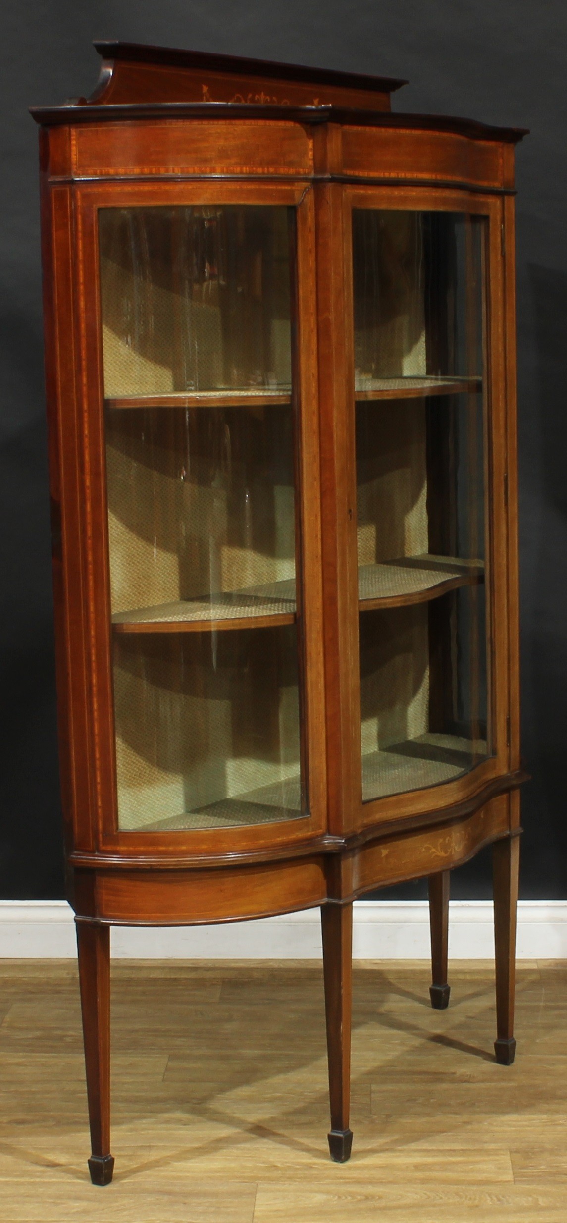An Edwardian satinwood crossbanded mahogany and marquetry serpentine display cabinet, shaped - Image 3 of 5