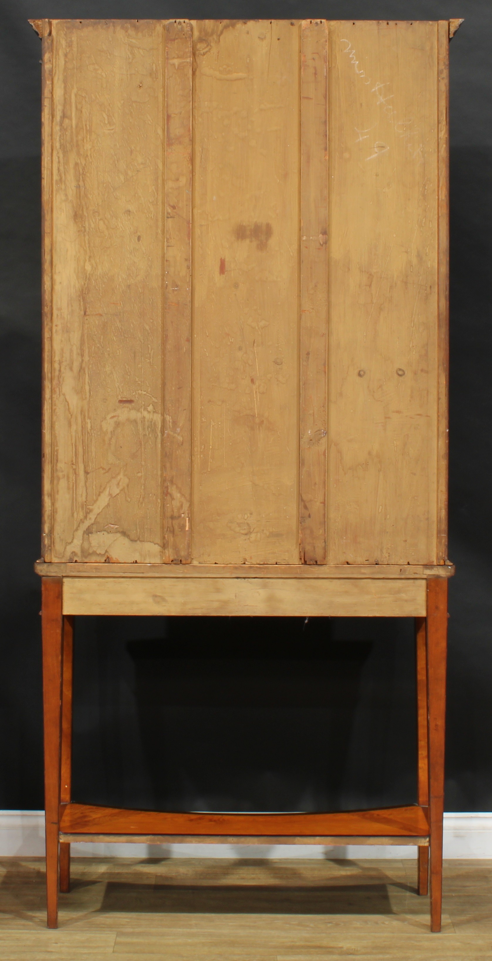 A Sheraton Revival mahogany crossbanded satinwood and marquetry display cabinet on stand, moulded - Image 5 of 5