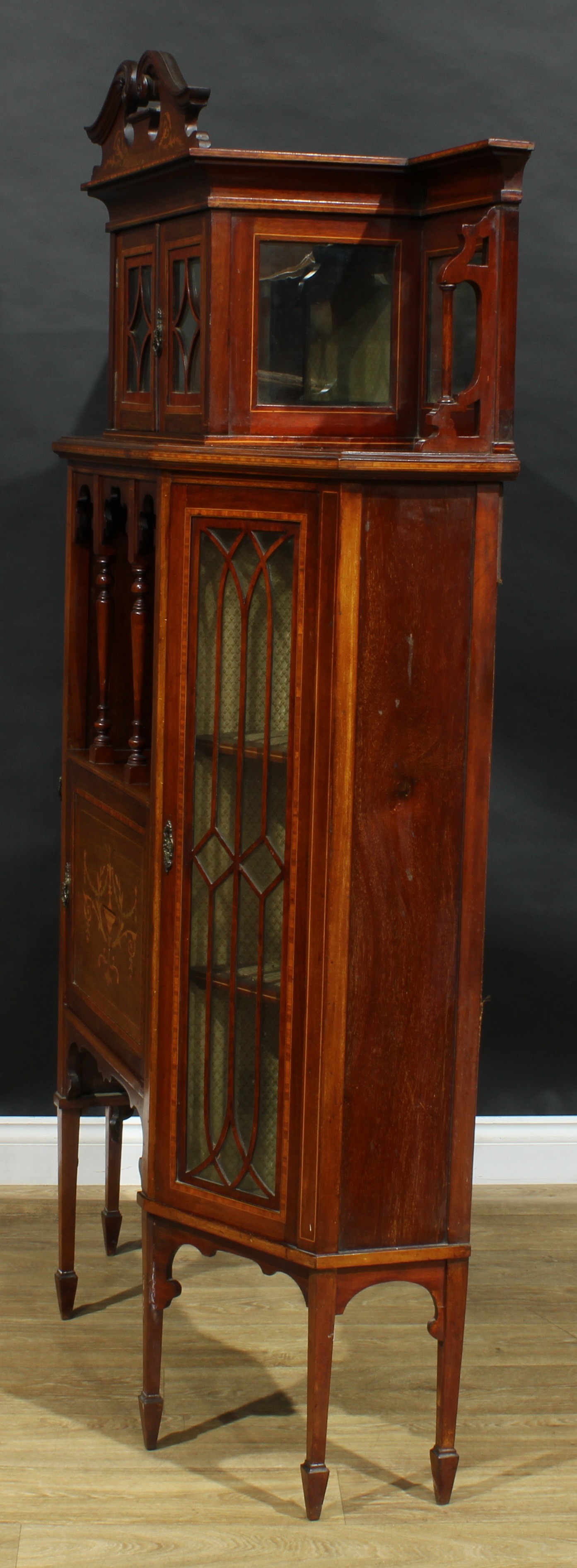 An Edwardian satinwood crossbanded mahogany and marquetry display cabinet, shaped superstructure - Image 4 of 5