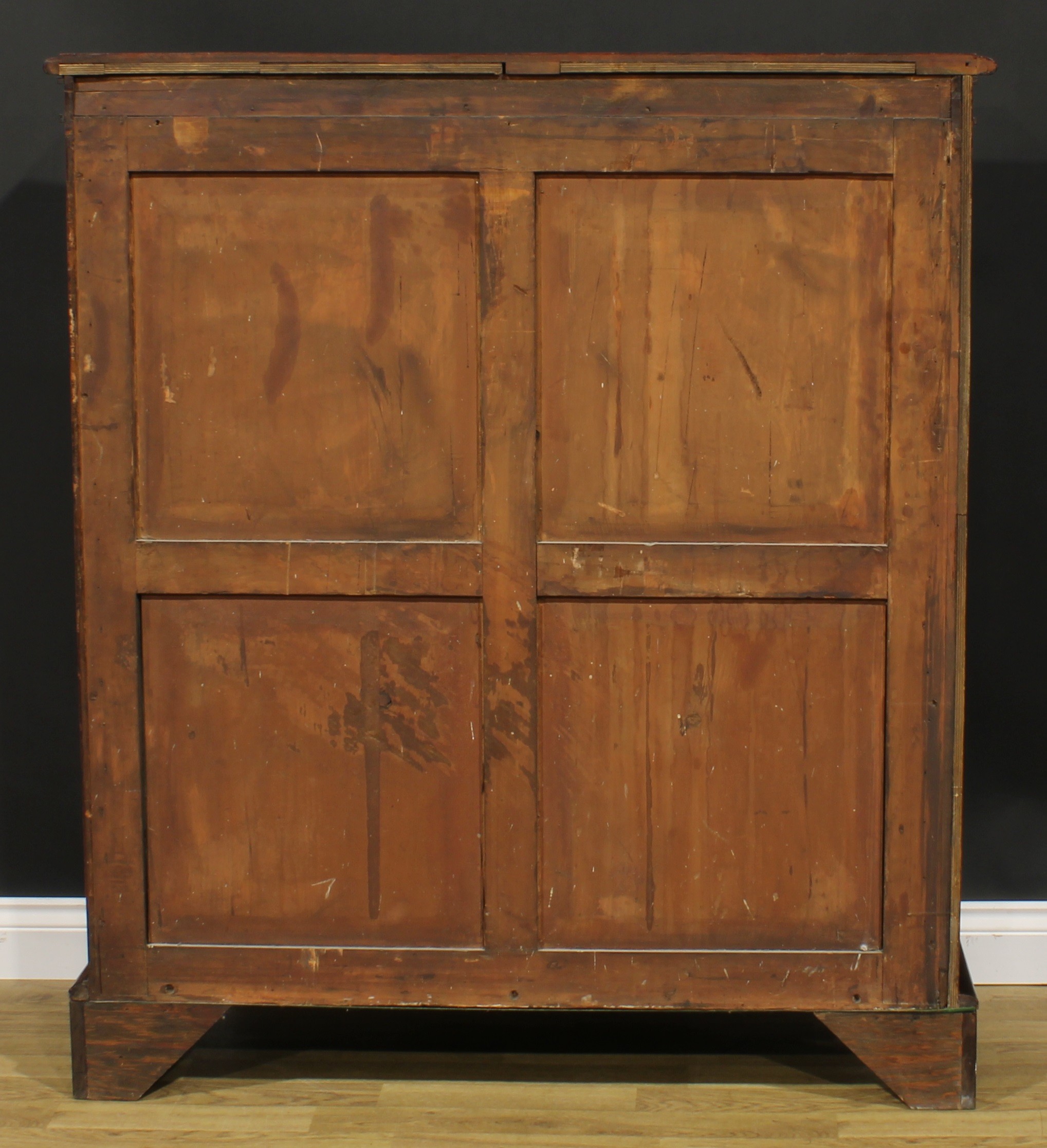 A 19th century mahogany low library bookcase, oversailing top above a pair of glazed doors enclosing - Image 5 of 5