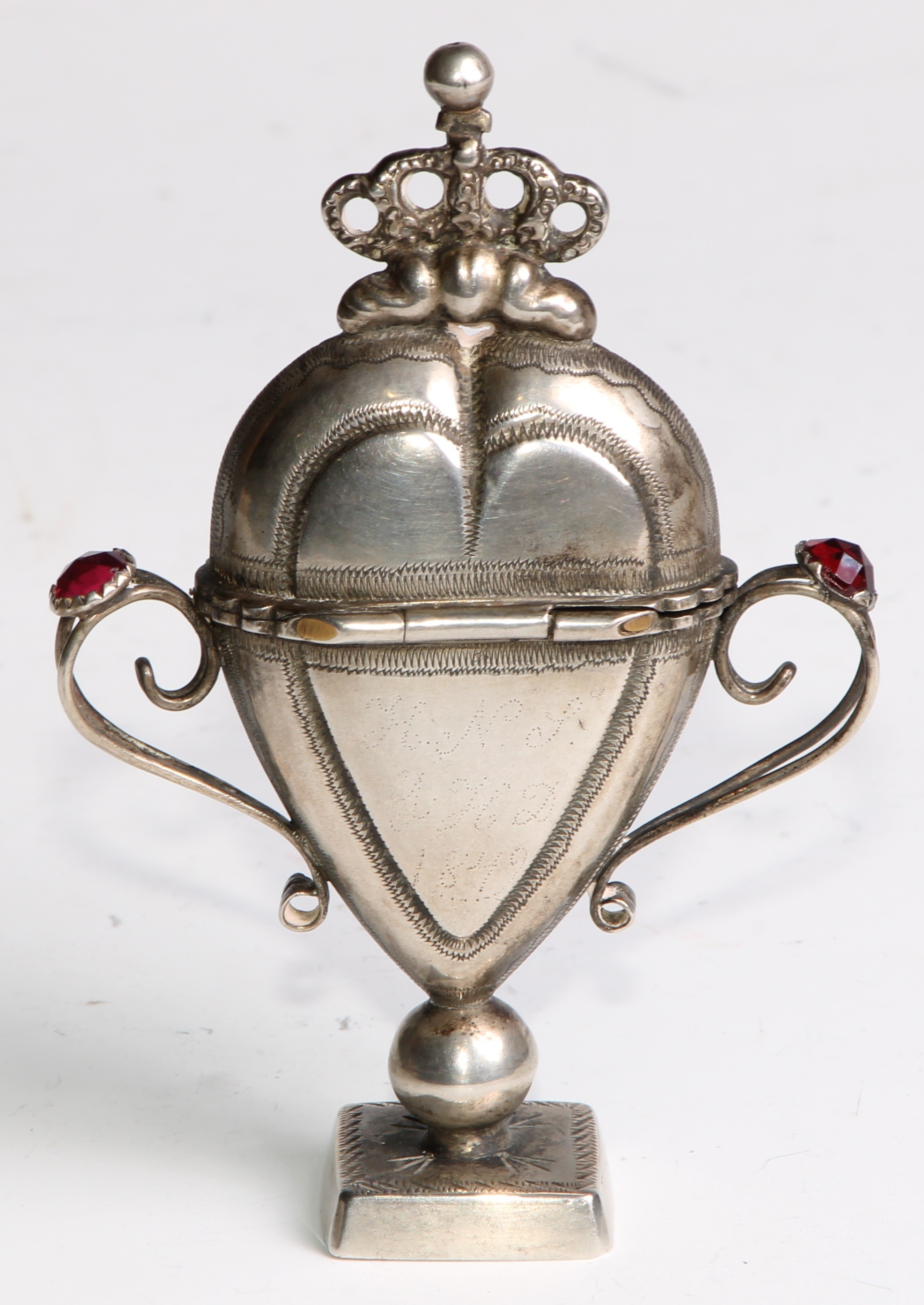 A Danish silver heart shaped hovedvandsaeg marriage box, set with red stones, hinged cover crested - Image 6 of 6