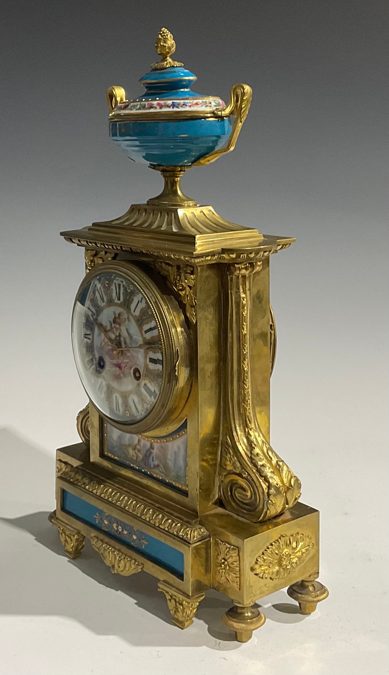 A 19th century French porcelain mounted gilt metal mantel clock, 10.5cm dial inscribed with Roman - Image 6 of 6