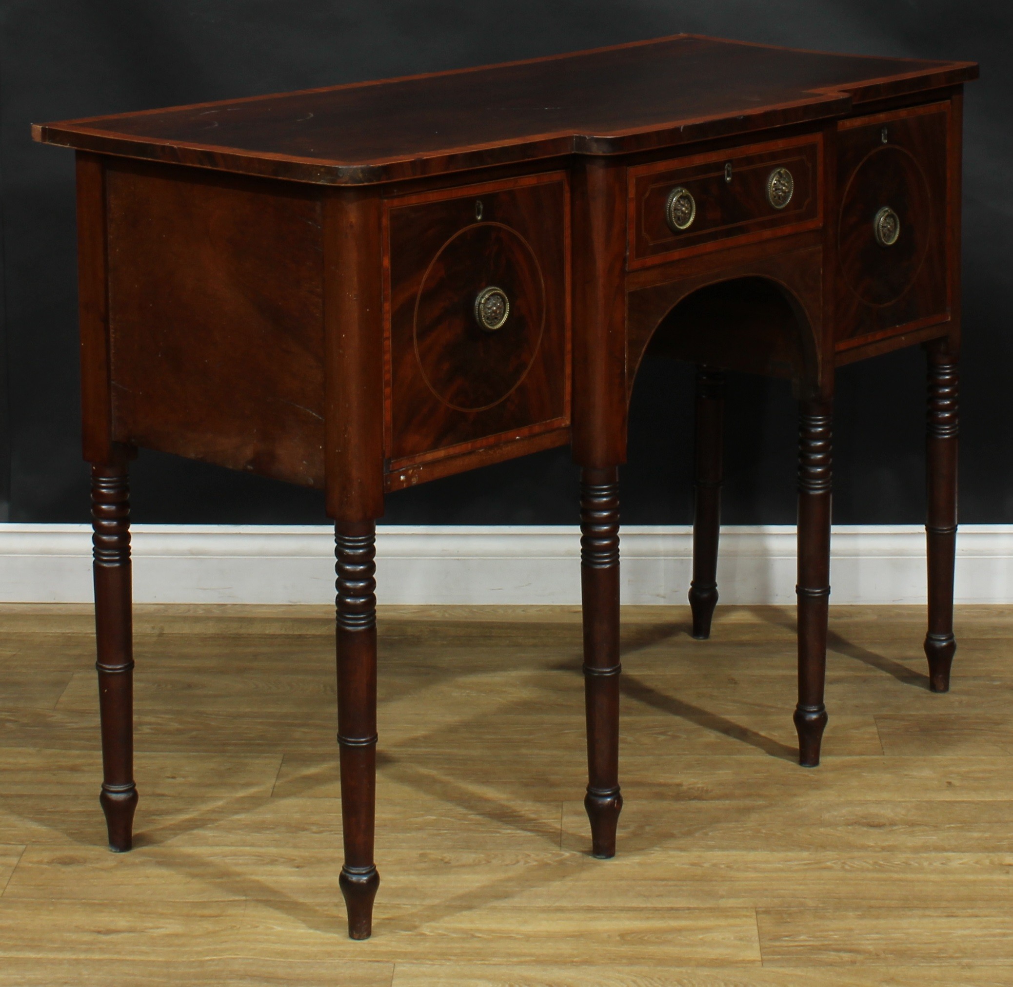 A George III Revival satinwood crossbanded mahogany serving table or sideboard, of small and neat - Image 4 of 7