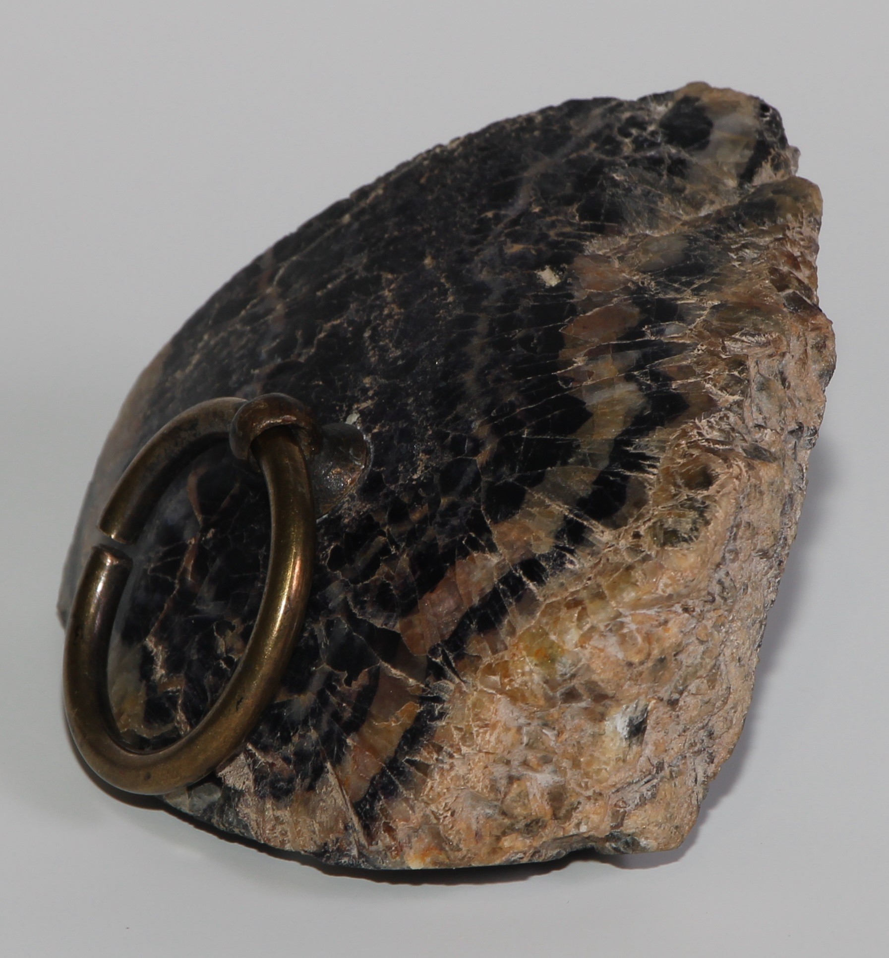 A 19th century Derbyshire Blue John desk weight, brass ring handle, 7cm wide; a specimen, mounted - Image 7 of 7