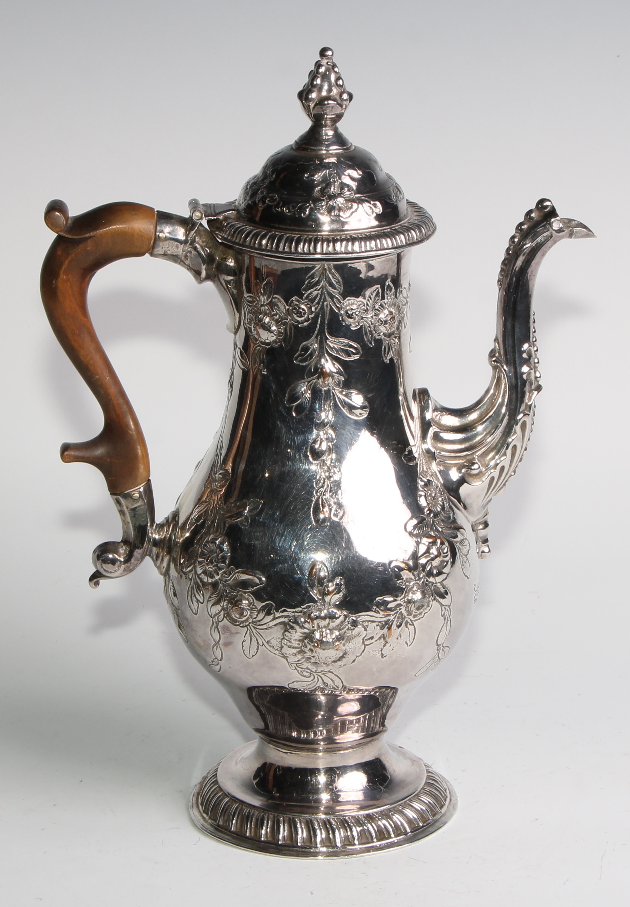 A George III Old Sheffield Plate baluster coffee pot, chased with flowering leafy swags, hinged ogee - Image 2 of 5