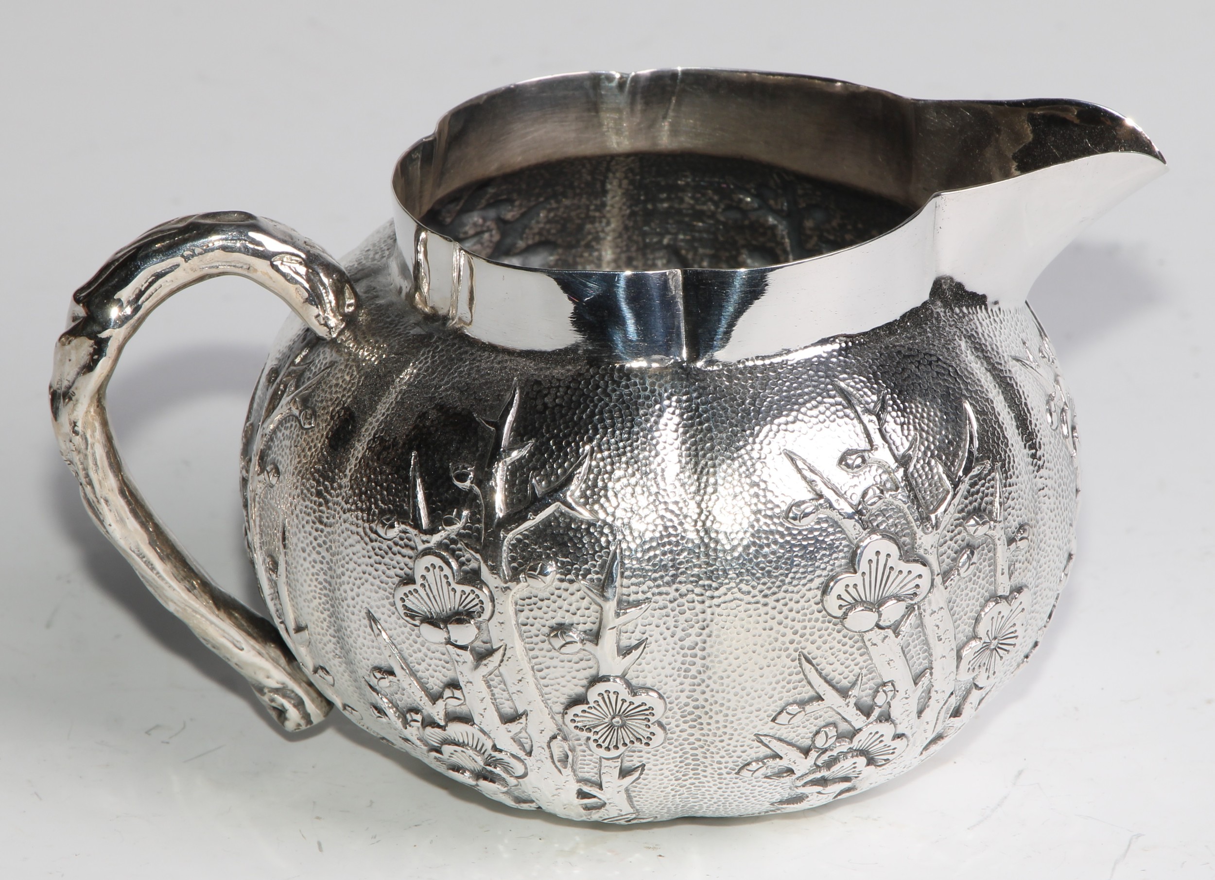 A Chinese silver three piece melon shaped tea service, comprising teapot, milk jug and sucrier, - Image 8 of 14