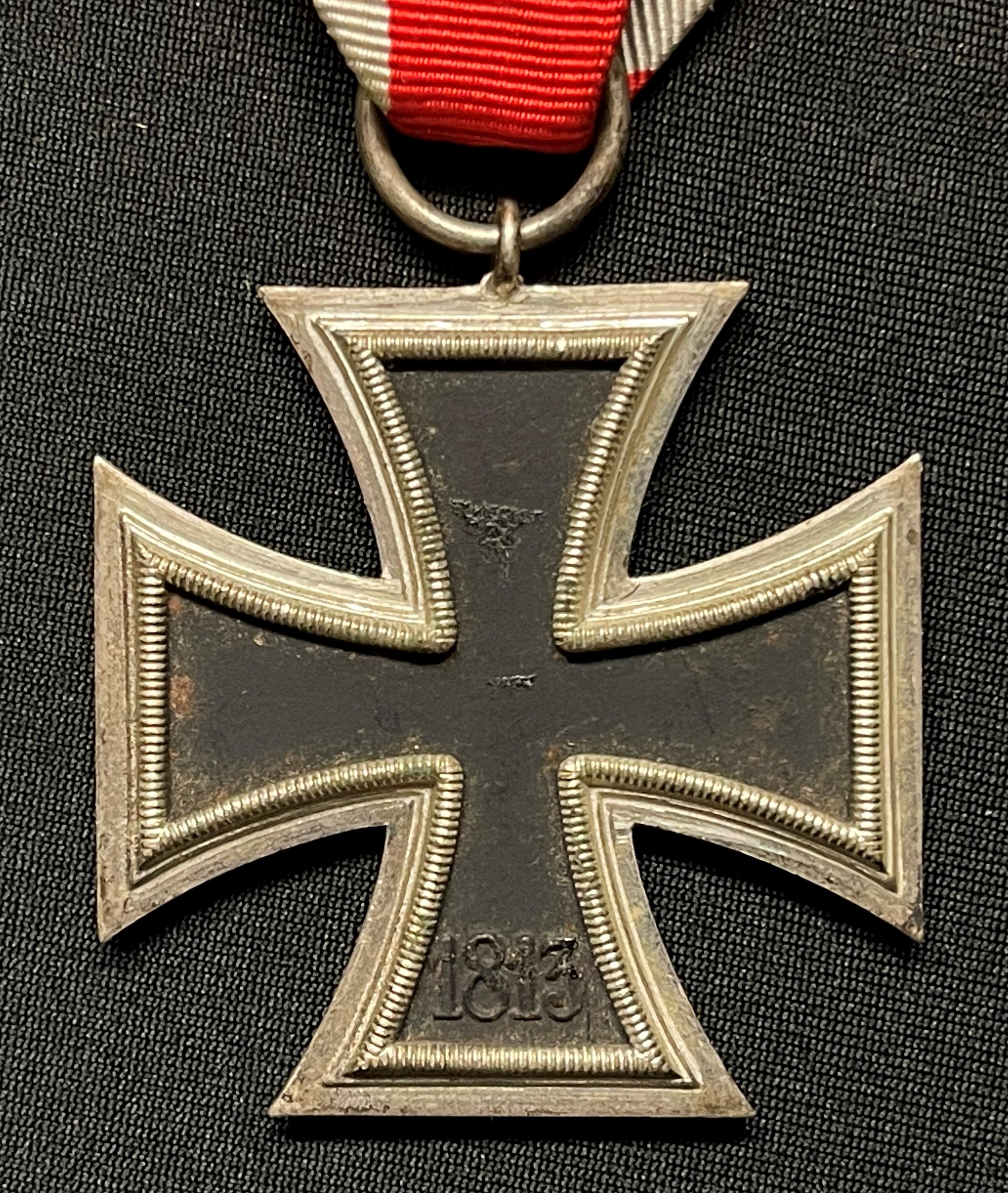 WW2 Third Reich Eisernes Kreuz 2. Klasse. Iron Cross 2nd class 1939. Complete with ribbon. No makers - Image 2 of 4