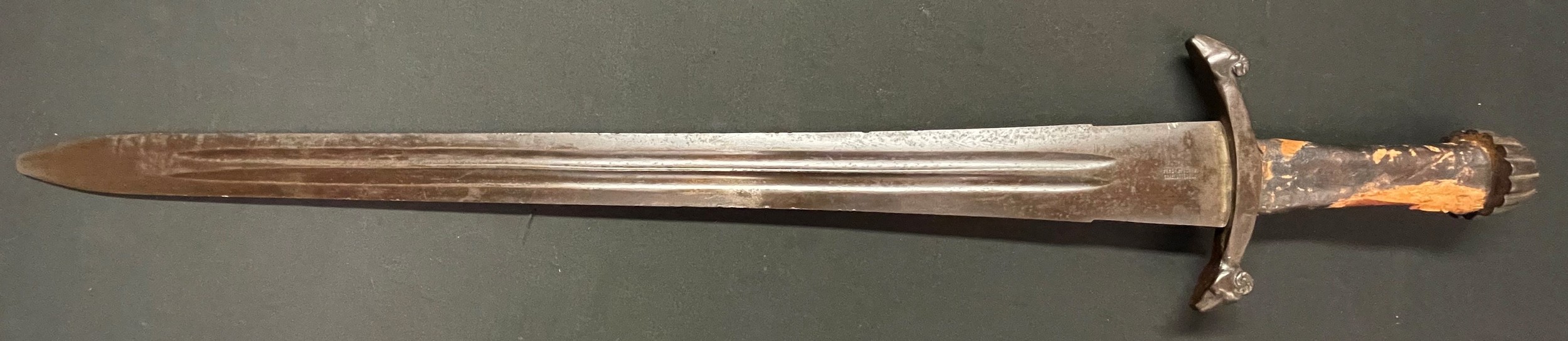 Sword by the German theatrical costume makers "Verch & Flothow, Charlottenburg" with double edged - Image 2 of 13
