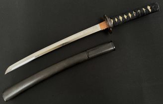 Japanese Wakizashi Sword with single edged blade 407mm in length with good Hamon line to the cutting
