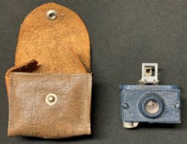 WW2 British "Merlin" Spy Escape and Evasion miniature camera in blue paint finish. Complete with