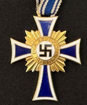 WW2 Third Reich Ehrenkreuz der Deutsche Mutter Erste Stufe - Mother's Cross 1st Class (Gold).