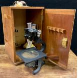 A Stereoscopic microscope, ‘Binomax’ model, by R & J Beck, of London, cased, c.1960.