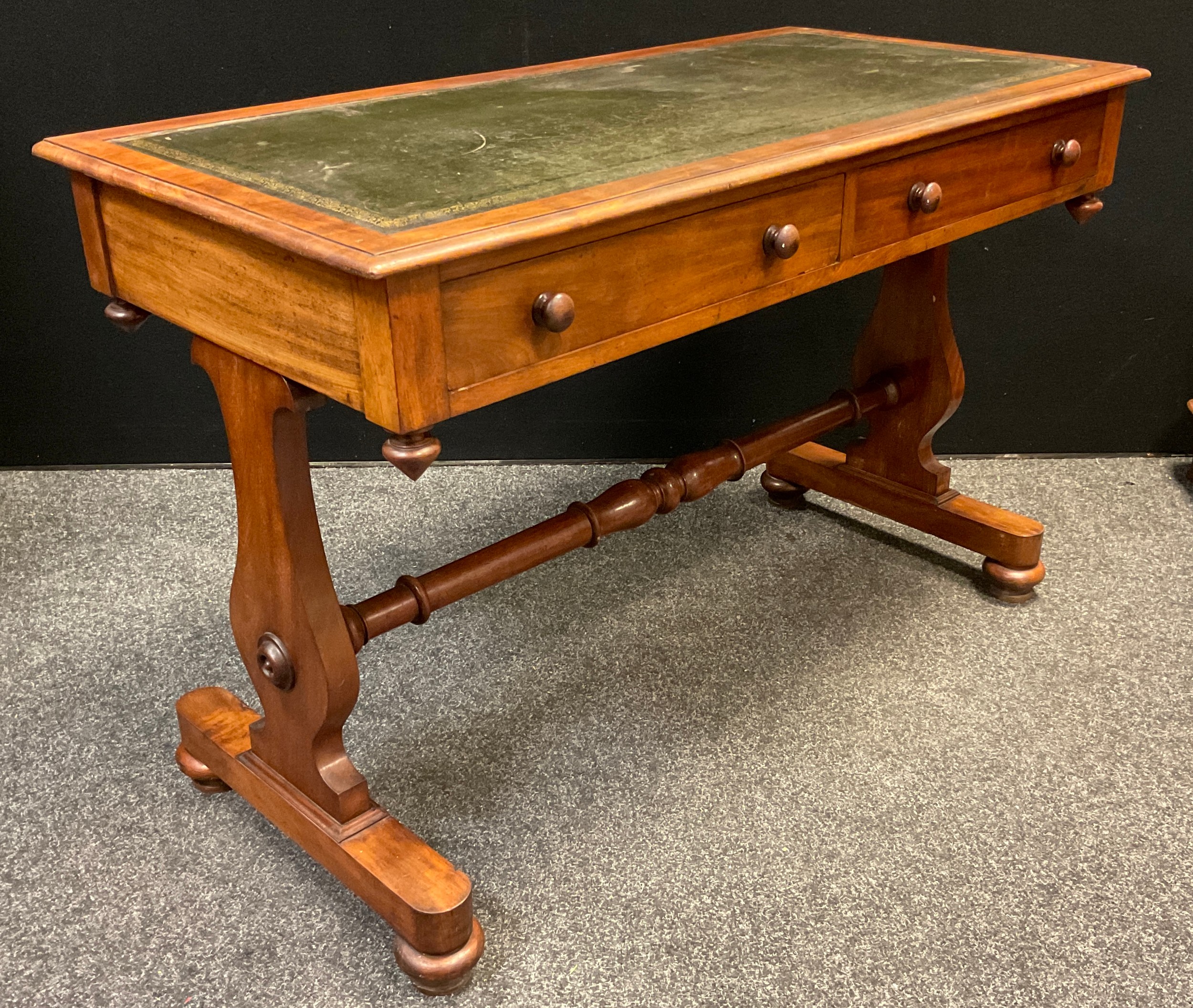 A Victorian mahogany Library desk / table, green leather inset, rounded rectangular top, pair of - Image 2 of 2