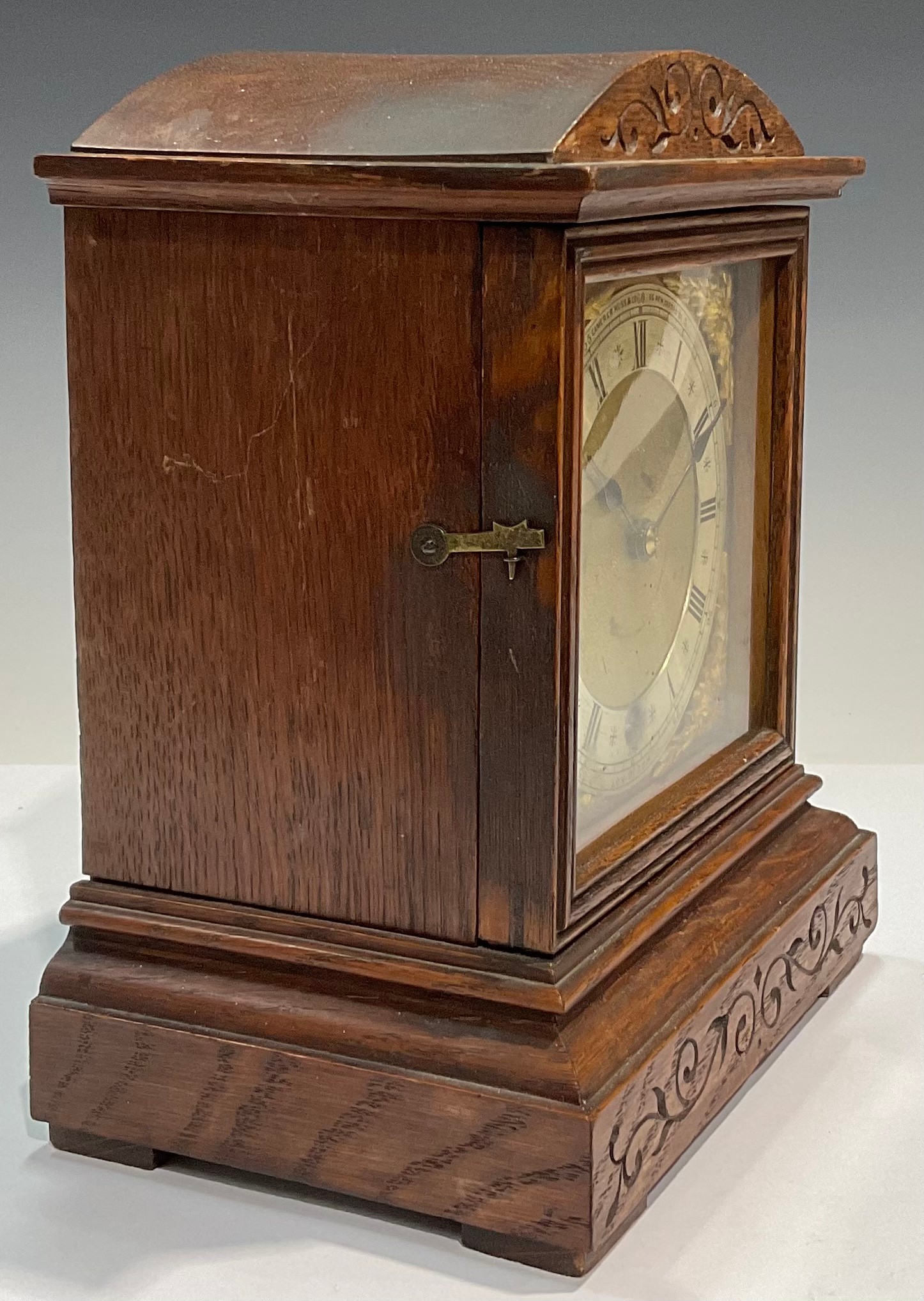 An oak cased mantel clock, Camerer Cuss and Co, London, Roman numerals on silvered chapter ring, - Image 4 of 4