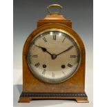 A George II style walnut bracket-form mantel clock, retailed by John Mason (Rotherham) Ltd, 27cm