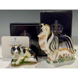 A Royal Crown Derby paperweight, Border Collie, gold backstamp limited edition 1,166/,500,