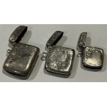 A silver vesta case, Birmingham 1913; others, Chester 1909; Birmingham 1900 (3)