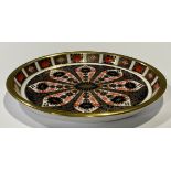 A Royal Crown Derby Imari 1128 pattern miniature oval cabaret tray, 20cm wide, first quality,