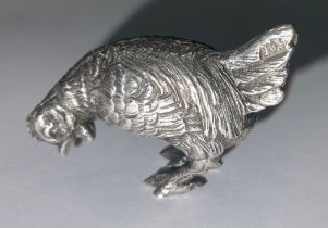 A silver Bernard Muller model, of a chicken, 25mm high