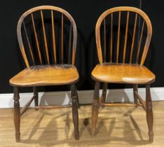 An associated pair of 19th century beech, ash and elm Windsor side chairs (2)