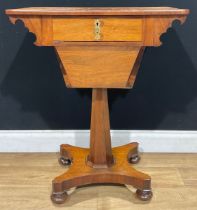 A William IV rosewood work table, 80.5cm high, 65.5cm wide, 43.5cm deep, c.1835