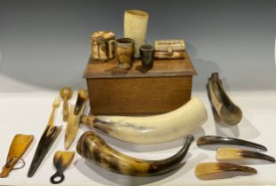 Cattle Horn - a collection of cattle horns, horn beakers, shoe horns, flatware, etc, 19th century