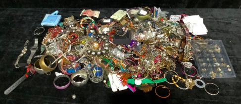 Costume Jewellery - including necklaces, earrings, bangles, watches, etc, a quantity in two bags (2)